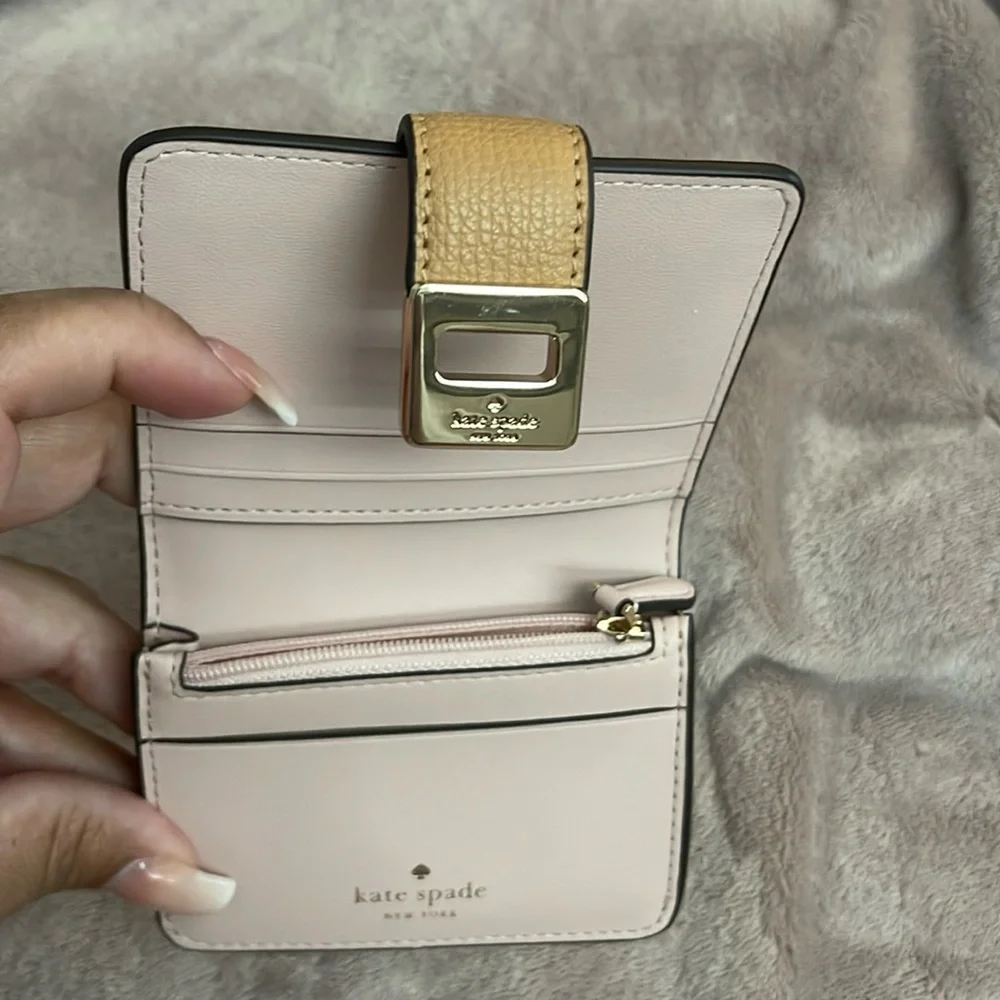 NWT Kate Spade small compact wallet